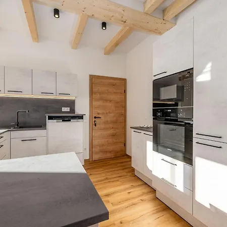 Apartment Stieglerhof Bergrefugium & Kaiblingblick - By Mynests Haus im Ennstal