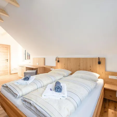 Stieglerhof Bergrefugium & Kaiblingblick - By Mynests Apartment
