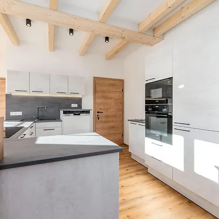 Stieglerhof Bergrefugium & Kaiblingblick - By Mynests *