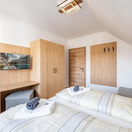 Apartment Stieglerhof Bergrefugium & Kaiblingblick - By Mynests Haus im Ennstal