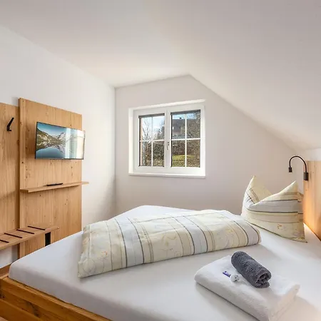 Apartment Stieglerhof Bergrefugium & Kaiblingblick - By Mynests Haus im Ennstal