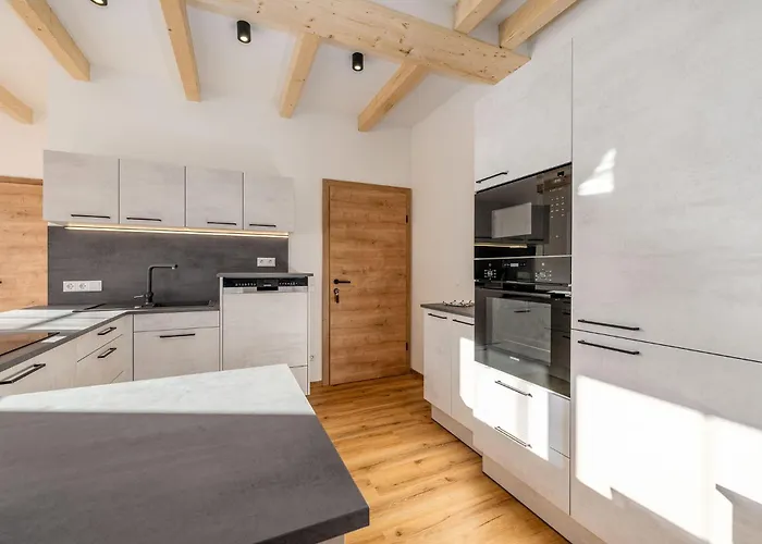 Apartment Stieglerhof Bergrefugium & Kaiblingblick - By Mynests Haus im Ennstal