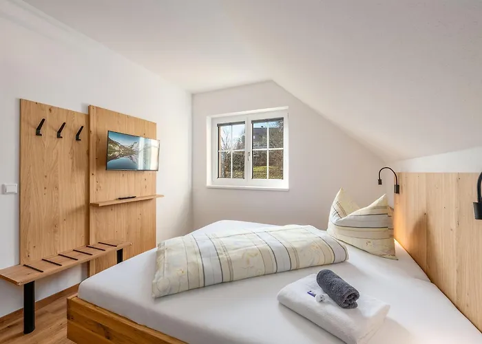 Apartment Stieglerhof Bergrefugium & Kaiblingblick - By Mynests Haus im Ennstal